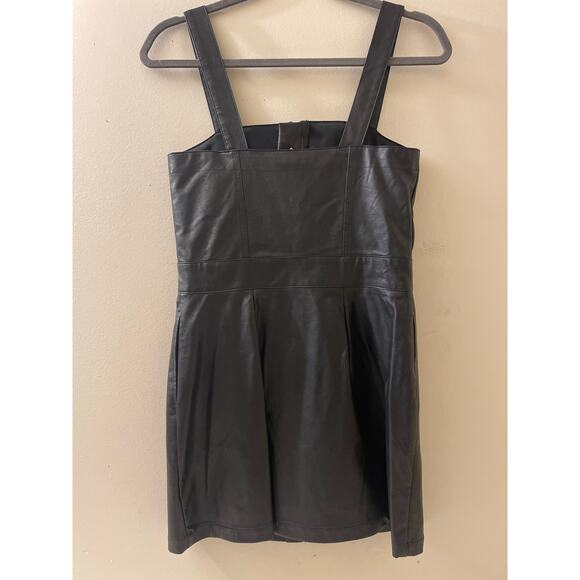 Wild Fable Women's Size XS Faux Leather Full Zip Dress Sleeveless Black NWT - Picture 2 of 7